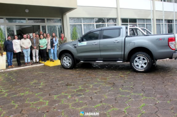 PREFEITURA DE JAGUARI RECEBE MAIS UM VEÍCULO PARA A FROTA MUNICIPAL