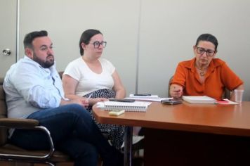 REUNIÃO COM A EQUIPE DA SECRETARIA DE DESENVOLVIMENTO SOCIAL E CIDADANIA