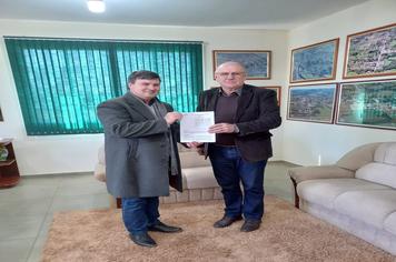 PRESIDENTE DO CONSÓRCIO CAMINHO DAS ORIGENS VISITA PREFEITO DE TOROPI