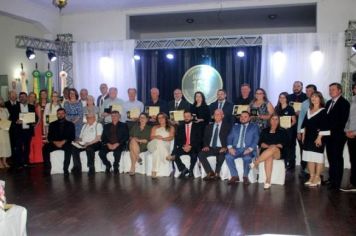 CIDADÃOS HOMENAGEADOS COM A MEDALHA MÉRITO CENTENÁRIO