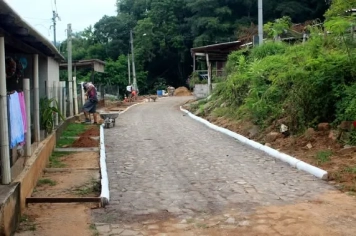 OBRA EM ANDAMENTO NA RUA DOS ATIRADORES