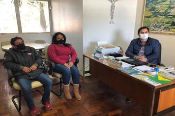VICE-PREFEITO LUCAS CATTELAN RECEBE EMPREENDEDORA NO ATENDIMENTO HOME CARE