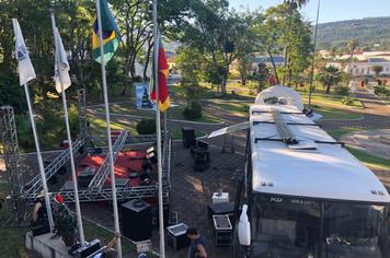 É HOJE! ABERTURA DO NATAL DA UNIÃO 2021 NA PRAÇA GILSON CARLOS REGINATO