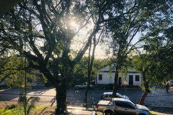 FRAGMENTOS DO POEMA VERSOS SOLARES