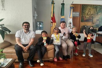 Prefeito e Vice Prefeito são entrevistados por estudantes-jornalistas de Jaguari