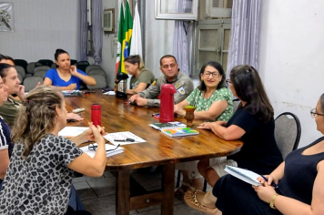 REUNIÃO PARA FORTALECIMENTO DA SEGURANÇA NAS ESCOLAS MUNICIPAIS DE JAGUARI 