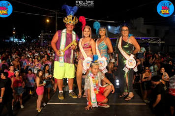 TERCEIRA NOITE DO CARNAVAL DE JAGUARI 2025: A FOLIA CONTINUA 