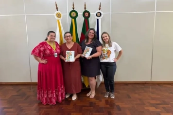 PREFEITURA E IFFAR DISCUTEM PARCERIAA PARA REFORÇA EDUCACIONAL AOS ESTUDANTES