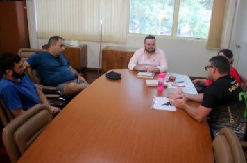REUNIÃO PARA FORTALECER O ESPORTE E O FUTEBOL DE CAMPO EM JAGUARI 