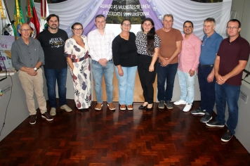 TRIBUNA LIVRE DESTACA REFLEXÕES SOBRE O PAPEL E OS DIREITOS DAS MULHERES