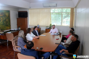 PREFEITO E VICE-PREFEITA RECEBEM VISITA DO PRESIDENTE DA OAB SANTIAGO/JAGUARI
