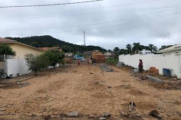 OBRA DE PAVIMENTAÇÃO NA RUA ATÍLIO GIACOMELLI TEM INÍCIO NESTA SEXTA-FEIRA