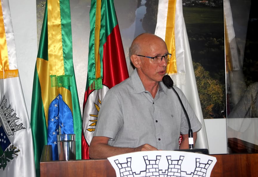 SECRETÁRIO DE OBRAS ANÍZIO FELICIANI DESTACA TRABALHOS DA SECRETARIA NOS PRIMEIROS 30 DIAS DE GOVERNO