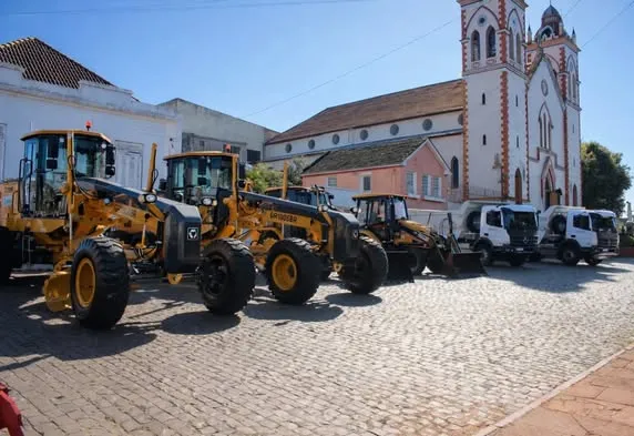 INVESTIMENTO COM PARCERIAS GARANTE NOVAS MÁQUINAS PARA JAGUARI �