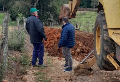 OBRAS DA REDE DE ÁGUA NO CHAPADÃOZINHO TÊM INÍCIO