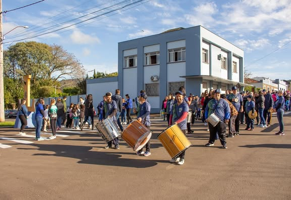 CONFIRA AS FOTOS DO DESFILE DE 7 DE SETEMBRO