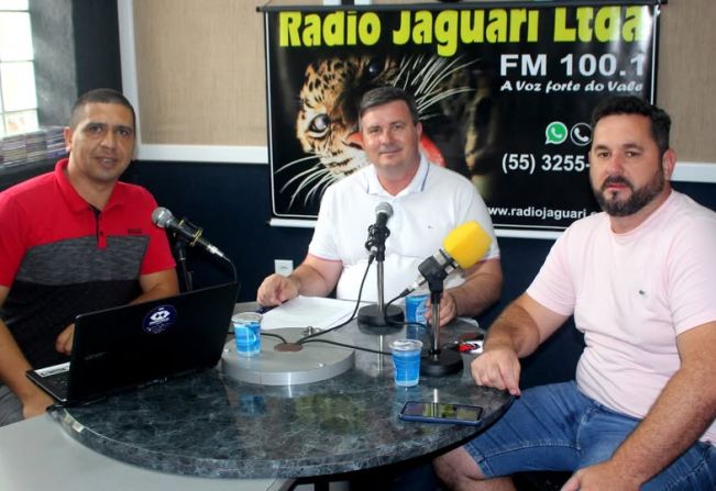 PREFEITO ROBERTO CARLOS BOFF TURCHIELLO FAZ BALANÇO DE SEU MANDATO NO PROGRAMA PREFEITURA EM NOTÍCIAS