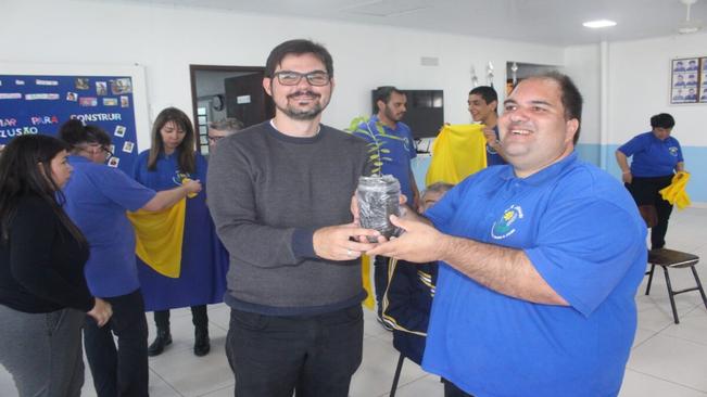 SEMANA NACIONAL DAS APAES COM GRANDES PROGRAMAÇOES EM JAGUARI