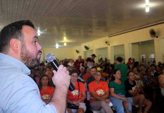 PREFEITO IGOR TAMBARA E VICE-PREFEITA ELENICE PRESTIGIANDO O 36º ENCONTRO REGIONAL DAS TRABALHADORAS RURAIS EM IJUCAPIRAMA