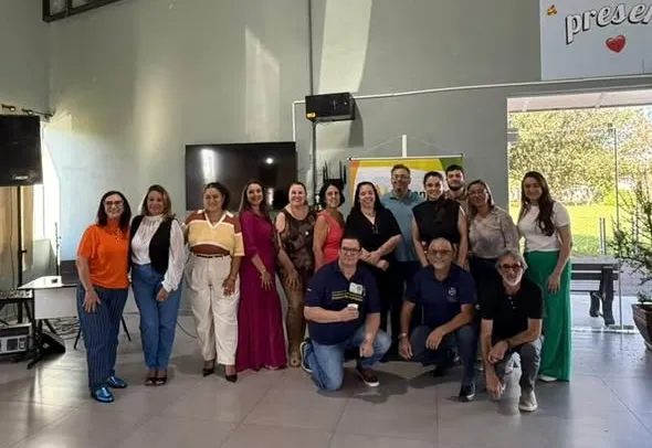 JAGUARI PRESENTE EM CAFÉ COMEMORATIVO EM SANTIAGO