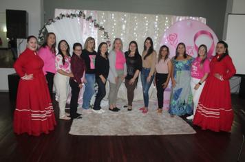‘’SOZINHAS SOMOS PÉTALAS, JUNTAS SOMOS ROSAS”
