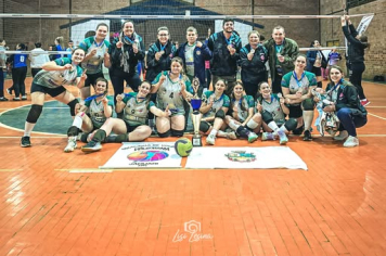 VÔLEI MANIA CONQUISTA 1º LUGAR NA 4ª ETAPA DO TORNEIO REGIONAL DE INTEGRAÇÃO EM MATA