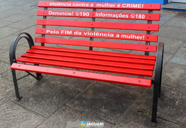 INAUGURAÇÃO DO BANCO VERMELHO EM JAGUARI: UM MARCO NA LUTA CONTRA A VIOLÊNCIA ÀS MULHERES