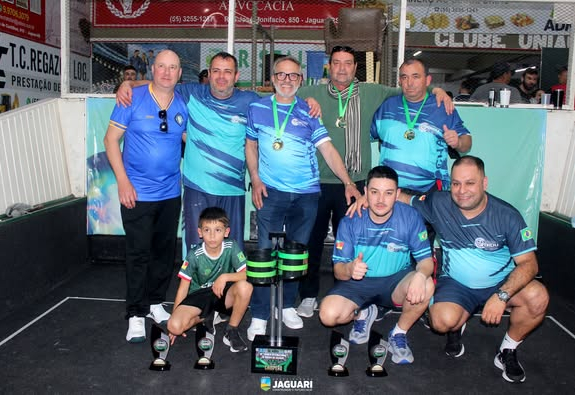 TORNEIO INTERNACIONAL DE BOCHAS MOVIMENTA JAGUARI E CELEBRA O MÊS DE ANIVERSÁRIO DO MUNICÍPIO